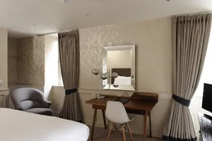 Image of Brooks Hotel