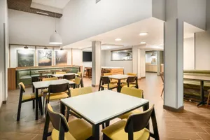Image of Days Hotel by Wyndham Boulder