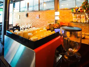 Image of Manee Cool Mueang