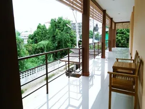 Image of P and P Place