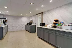 Image of Spark by Hilton Waldorf