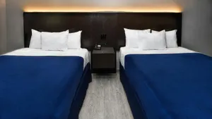 Image of Hollywood Inn Express LAX 