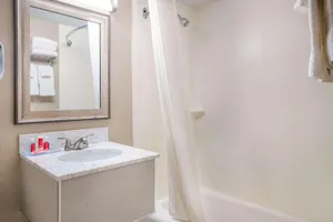 Image of Econo Lodge