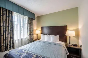 Image of Suites Frederick