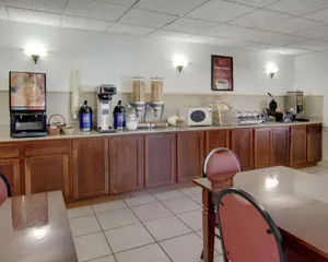 Image of Rodeway Inn Conference Center El Dorado