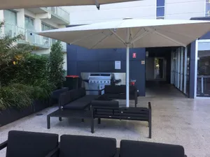 Image of Luxury 2 Bedroom Suite near Adelaide with a car park