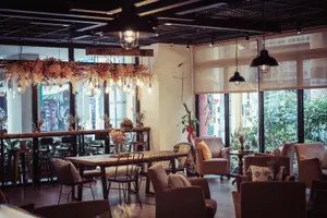 Image of Reloading Hotel