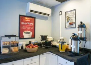 Image of Econo Lodge Seaside Heights - Toms River East