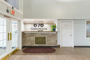 Image of COMFORT INN AIRPORT