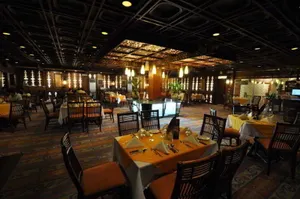 Image of Oasis Hotel