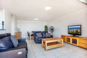 Image of Columbia Apartments on Rainbow Bay