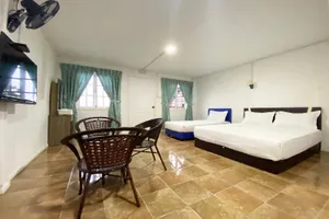 Image of OYO Home 90329 Bridge House Homestay