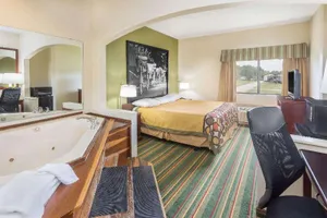 Image of Super 8 by Wyndham Duson Lafayette West Area