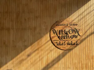 Image of Willow Pillow