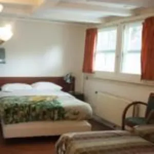 Image of Hostel The Veteran