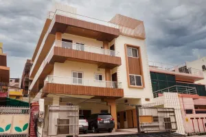 Image of Stay Inn Kailasha - Lift,Parking,Kitchen and all modern facilities