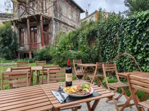 Image of Le Jardin Cafe
