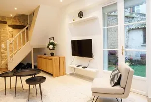 Image of EXIGEHOME - Ici habita Voltaire-Maison en plein centre-ville