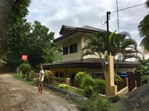 Image of Eagles Nest Beach Resort