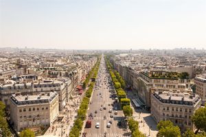 Image of Pick A Flat's Apartment in Neuilly sur Seine - Avenue Charles de Gaulle