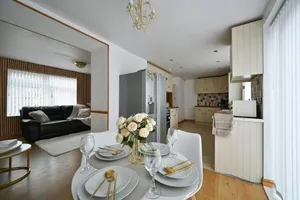 Image of Cosy 2 bed home with jacuzzi bath in Wythenshawe near Manchester Airport