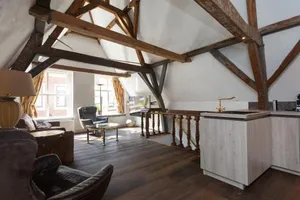 Image of The Loft 300 - R Q C