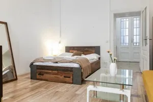 Image of Vibrant 1BR - Ideal Long Stay Accommodation
