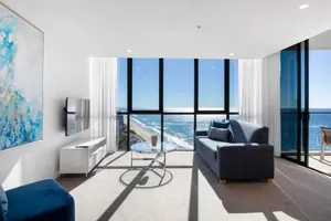 Image of Stunning High Level Deluxe Apartment at Rhapsody