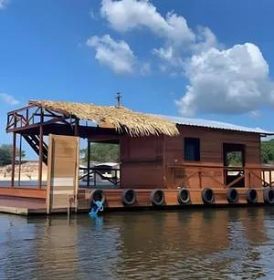 Image of Casa Flutuante - Experiência única