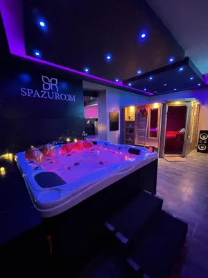 Image of Spazuroom Luxury Suite