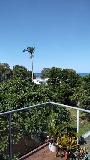 Image of KAMBOOLA 2 brm apartment  by the sea.