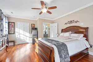 Image of Modern & Comfy Suite