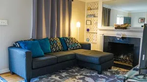 Image of Stylish 3BR Historic Charm, Walk to Franklin Park