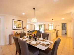 Image of Peaceful 4B2B Sweet Home w Backyard at Springfield
