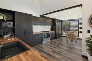 Image of MOOLOOLABA CANAL HOME - Modern 4Bedroom with Spa, Sauna and Private Pontoon - NEW proprietor 2024