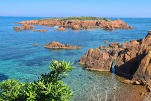 Image of Appartement 2 pièces climatisé en rez-de-jardin Cap Esterel Agay