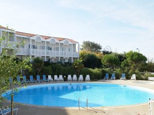 Image of Appartement 4 personnes, rez-de-chaussée, piscine, plage à 200 m, wifi - FR-1-709-32