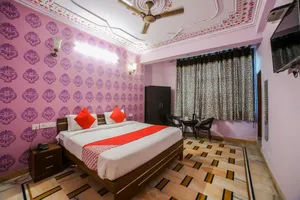 Image of Collection O 36316 Hotel White Palace