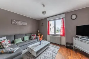 Image of CHEZ MIMI