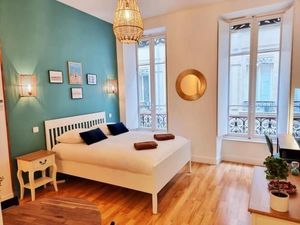Image of The Republik - Studio Haussmannien près du panier