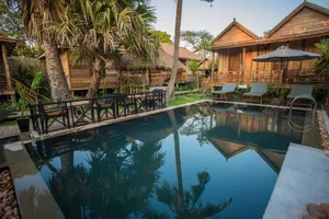 Image of WF-Private Pool Villa-10min to Night Market