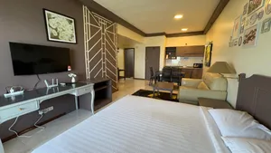 Image of Seaview Deluxe Rainbow Paradise Tg Bungah 6pax
