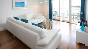 Image of Horizon - Spacious Balcony with Poole Town Views