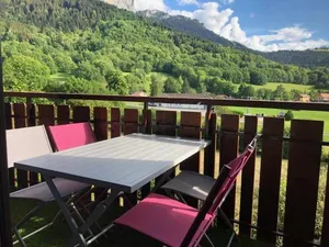 Image of Studio agréable et cosy avec vue sur les Mémises