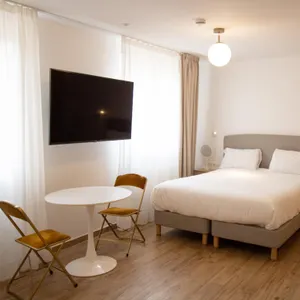 Image of Les Rebelles