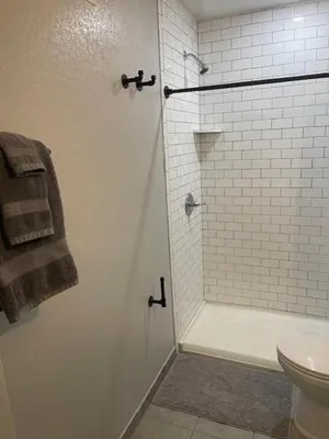 Image of 1921 Osborne Suite 2 Unit B