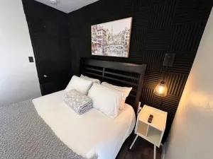Image of Pura Vida Private Access, Room & Bathroom