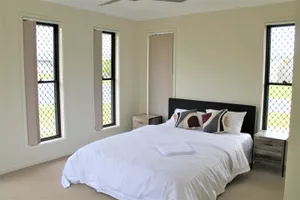 Image of AWARD WINNER House in Gladstone for up to 8 People