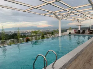 Image of Brand New 1-Bedroom Condo with Pool and Gym
