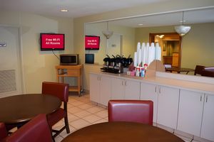 Image of Red Roof Inn Boardman